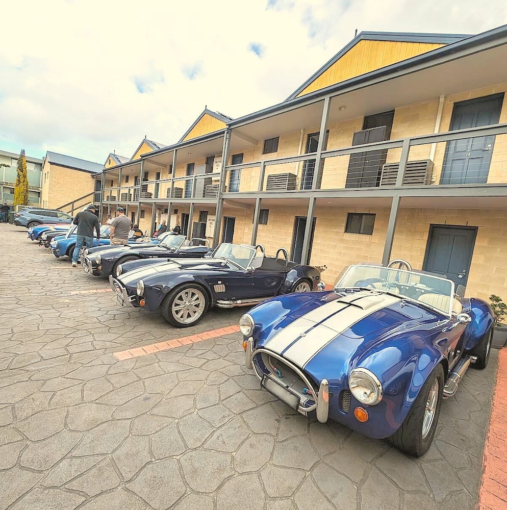 Seaview Motel and Apartments 53/62
