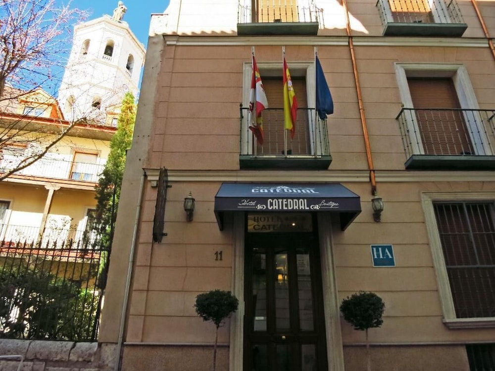 Hotel Catedral 4/59