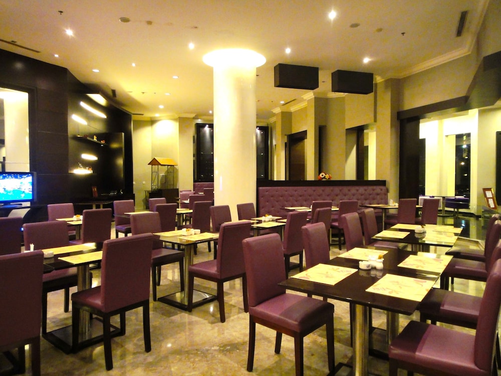 Zurich Hotel 38/48