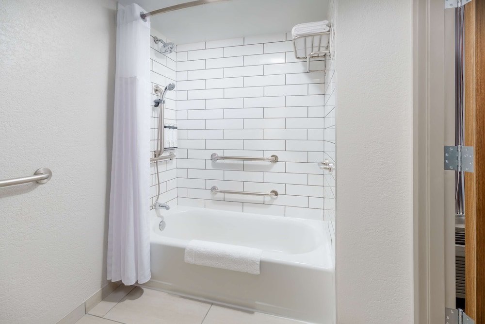 Hyatt Place Orlando / I-Drive / Convention Center 54/56