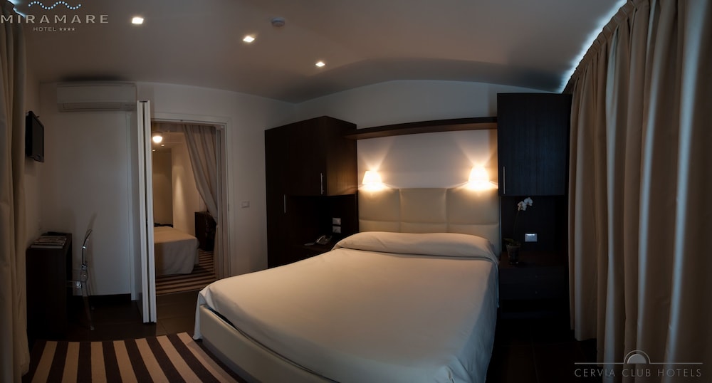 HOTEL MIRAMARE 32/70