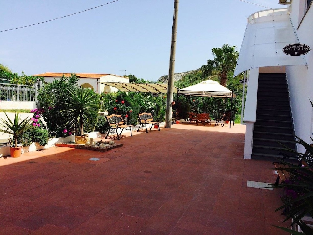 Hotel Ponte 46/50