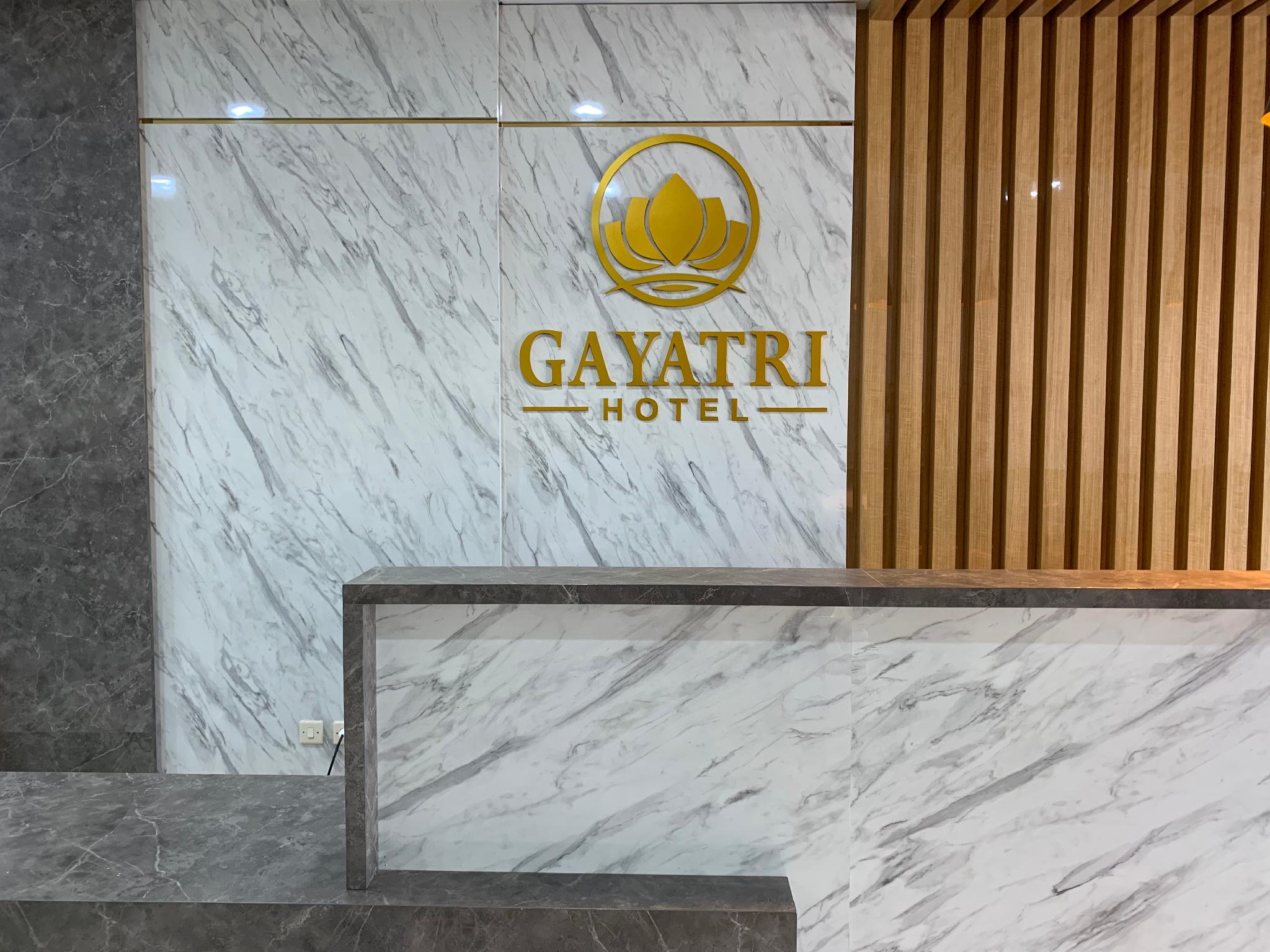 Hotel Gayatri Solo 7/19