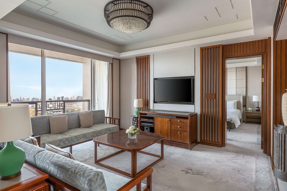 Shangri-La Qufu 35/50