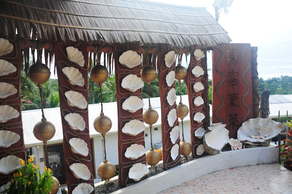 Shell Villa Apartel Resort 6/40