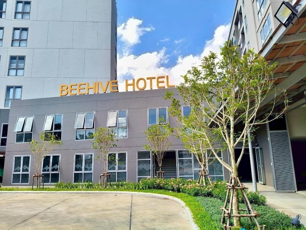 Beehive Boutique Hotel Phuket 4/50