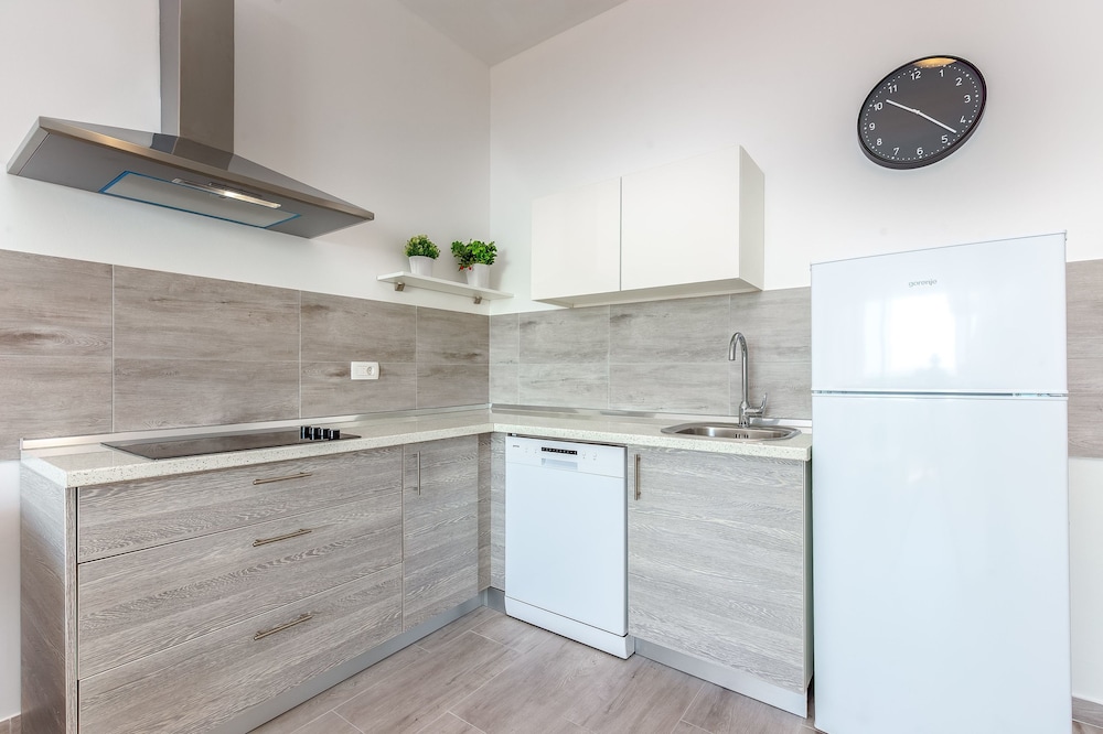 Villa Veronique 6/50