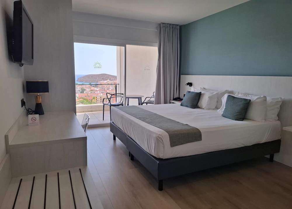 Super, Deluxe, King Bed, Sea View