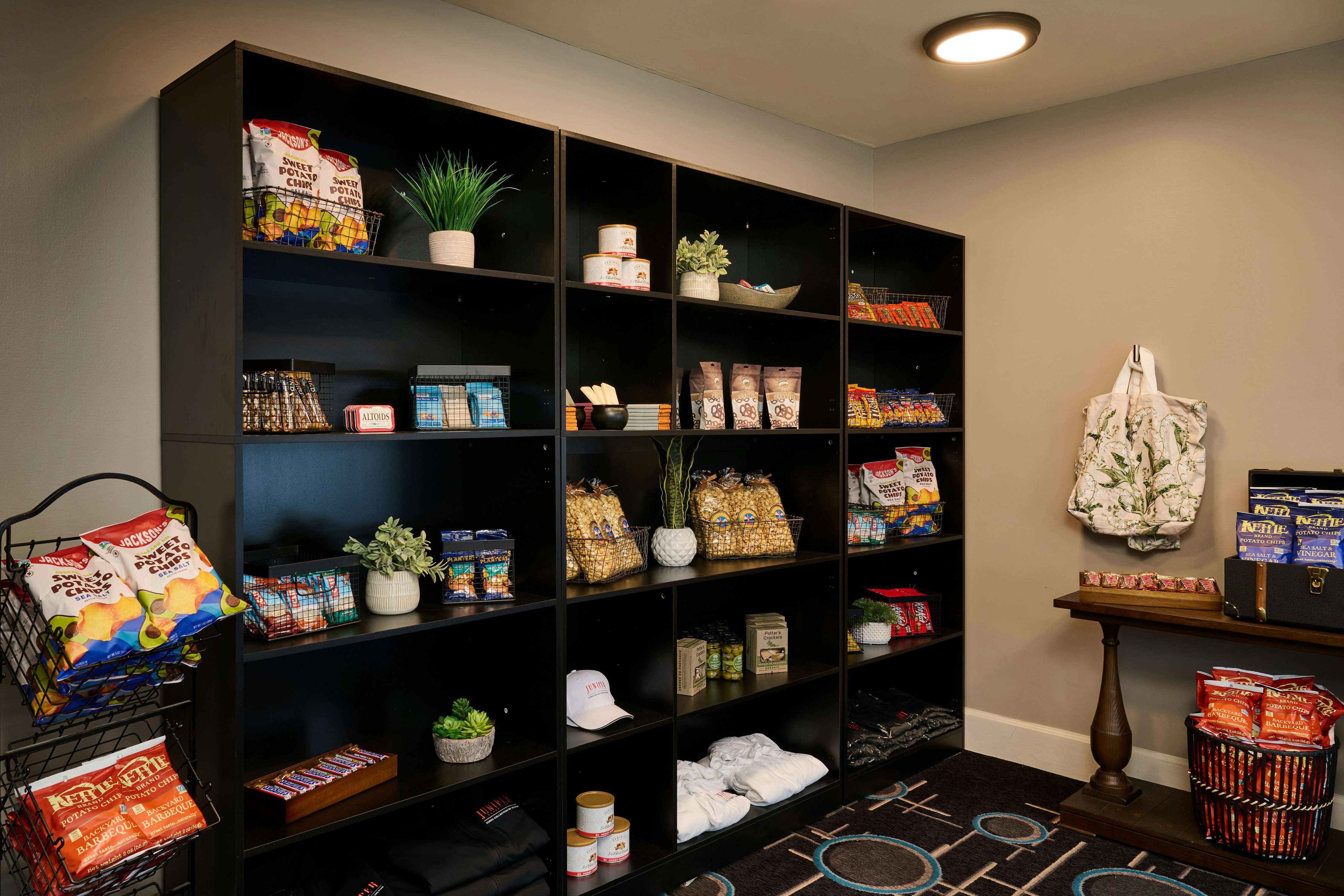 Juniper Hotel Cupertino, Curio Collection By Hilton 2/19