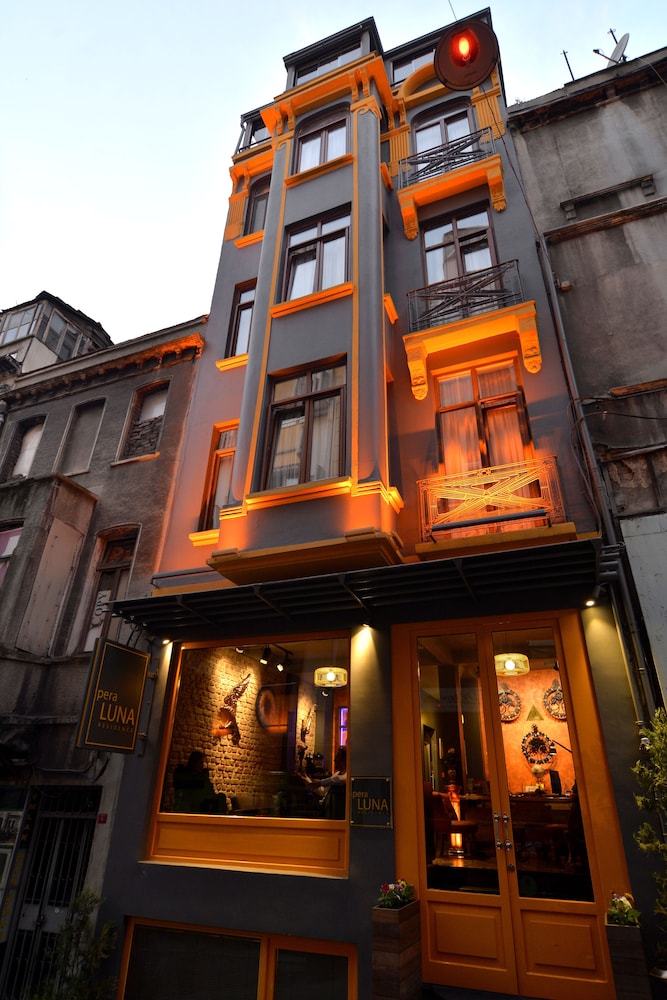 Pera Luna Residence - Special Class 2/66