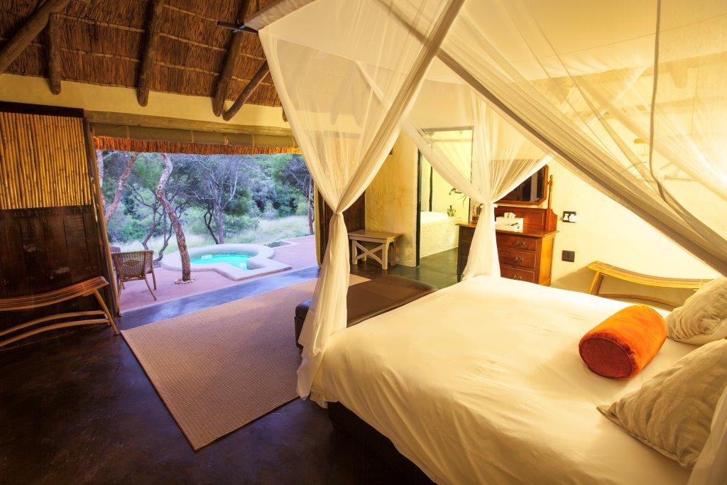 Safari Lodge- Amakhala Game Reserve 13/50