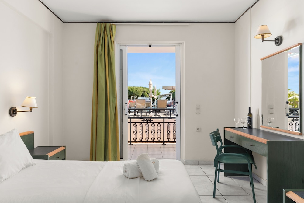 Porto Iliessa by GHH 12/43