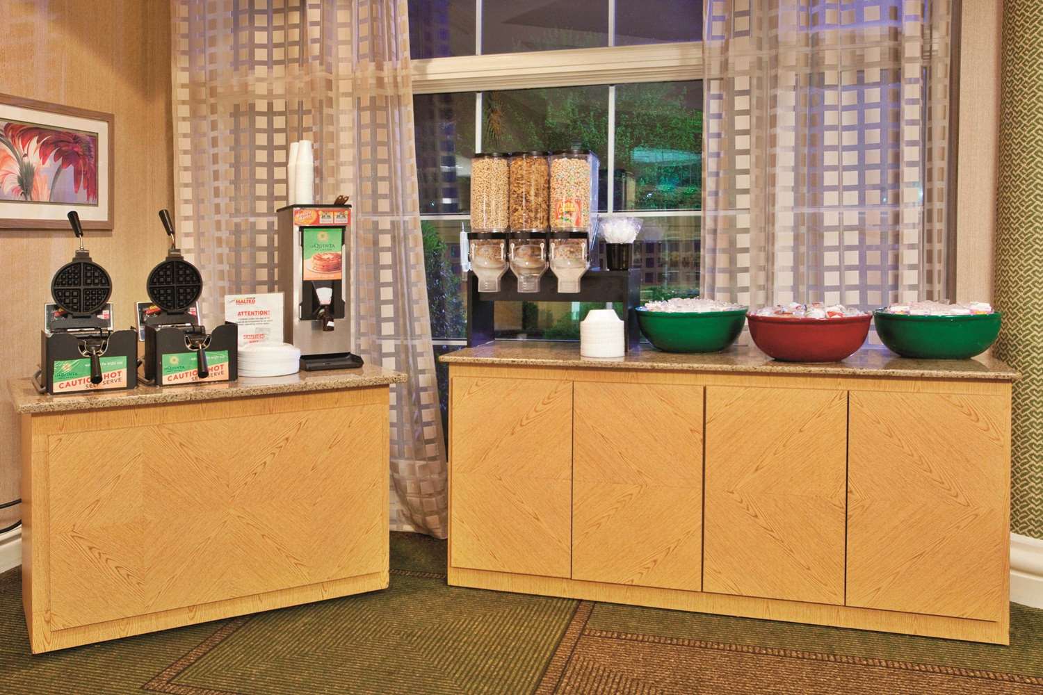 La Quinta Inn Suites Winston Salem 10/64
