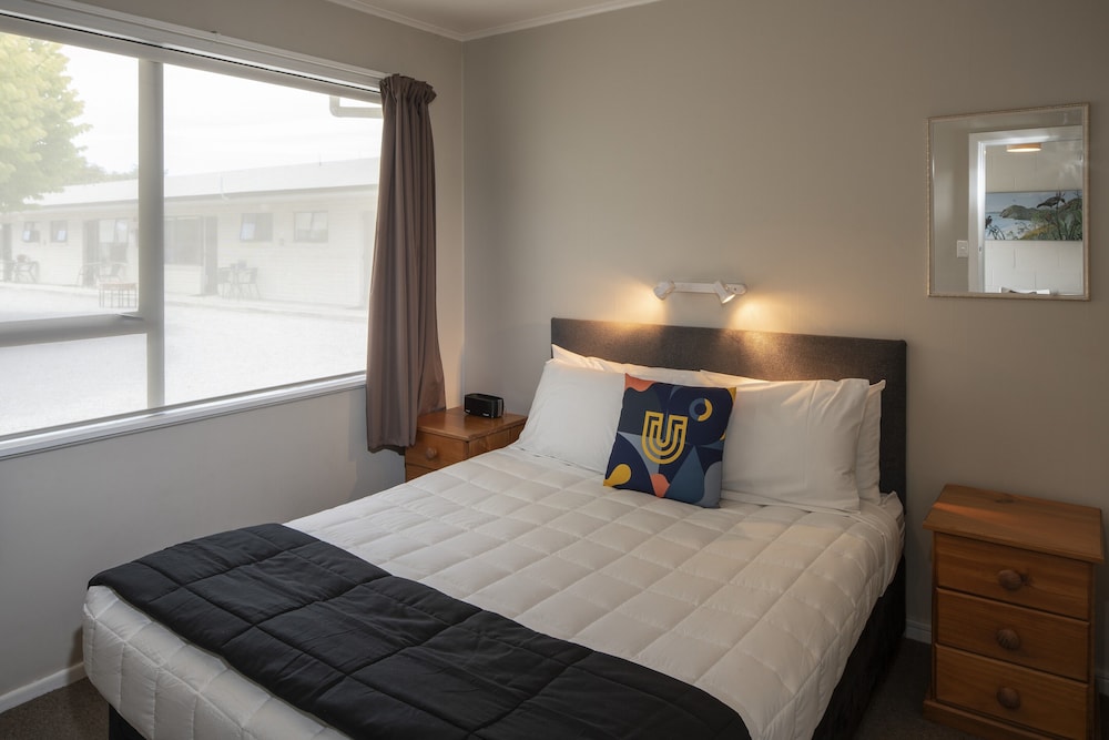 U Studios Masterton, SureStay Collection by Best Western 7/49
