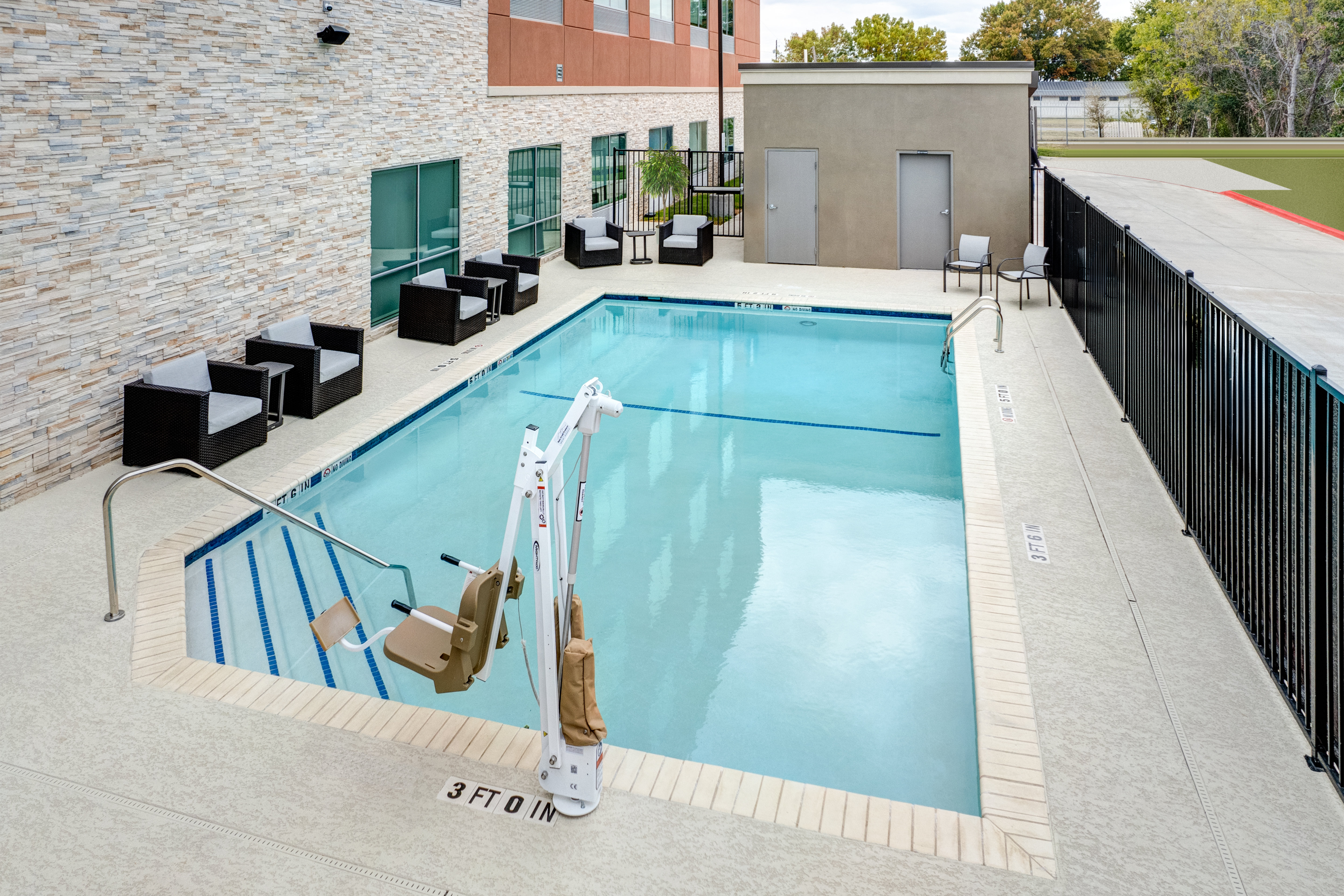 Holiday Inn Express & Suites Austin Airport East 28/44