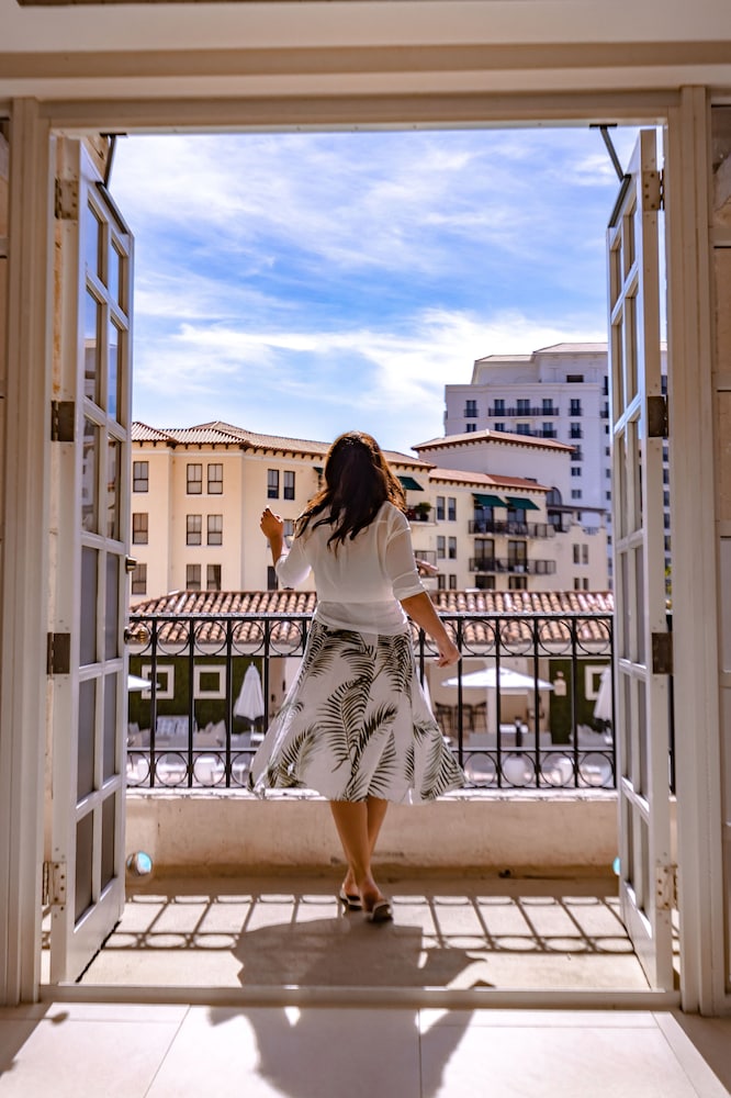 Hyatt Regency Coral Gables 63/92