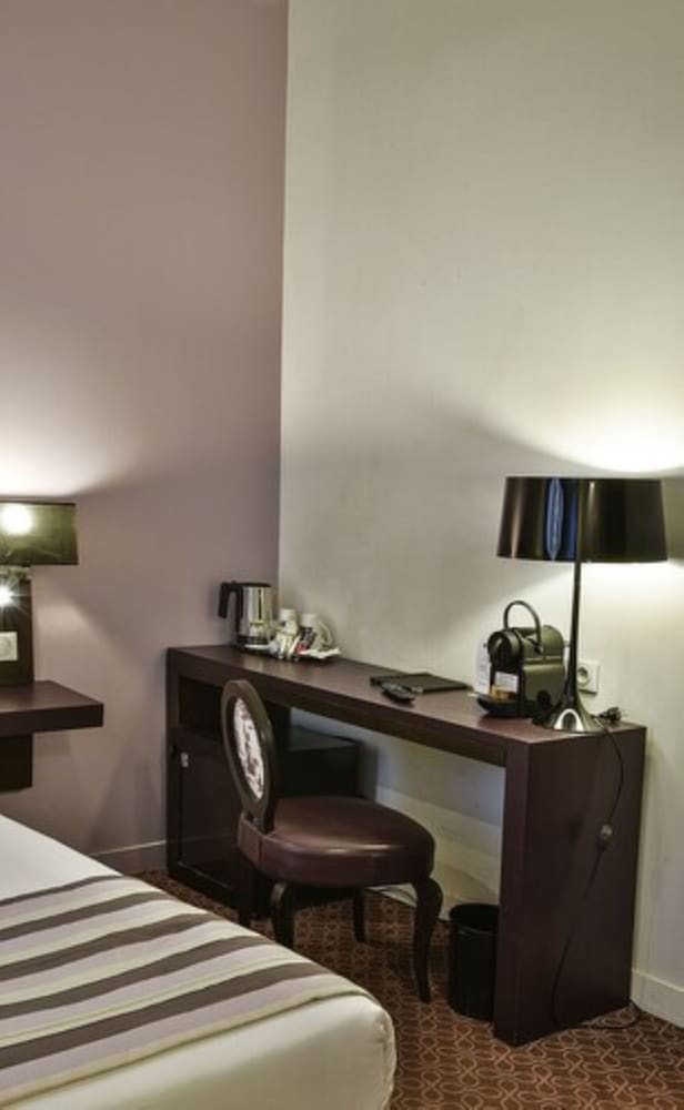 Hotel Star Champs Elysees 32/47