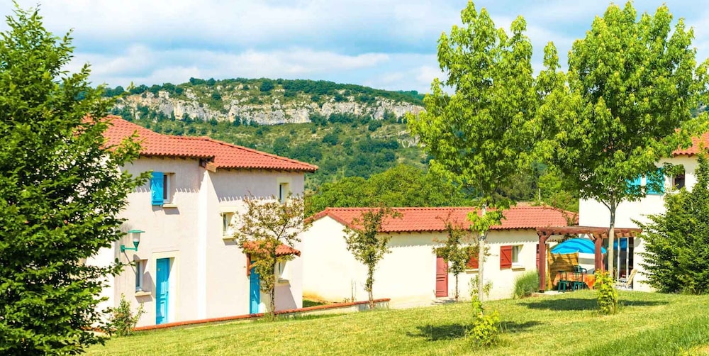 Le Domaine des Cazelles by Ateya Vacances 2/50