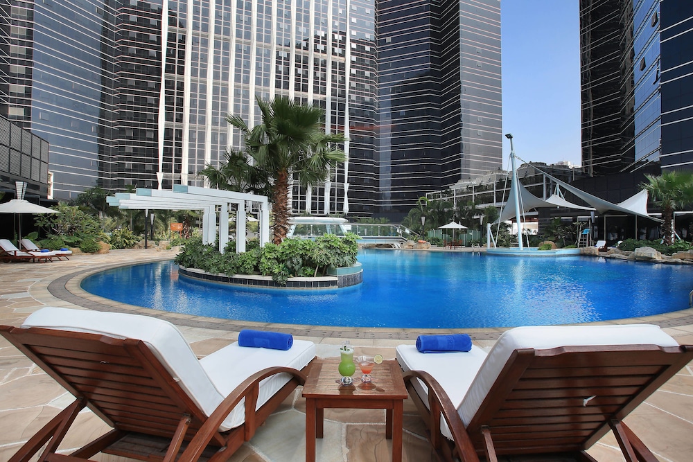 Sheraton Futian 40/47