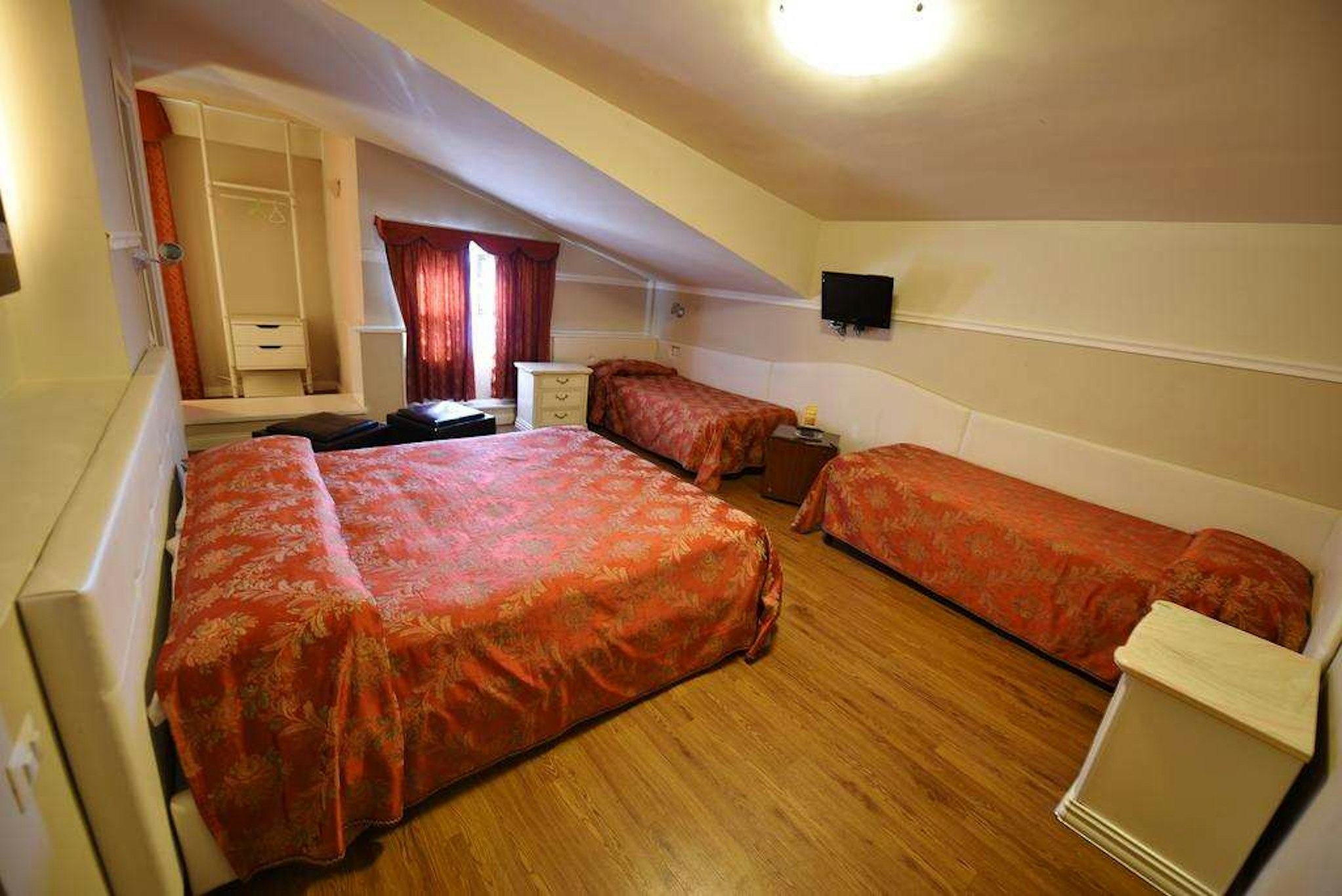 Albergo al Castello 7/44