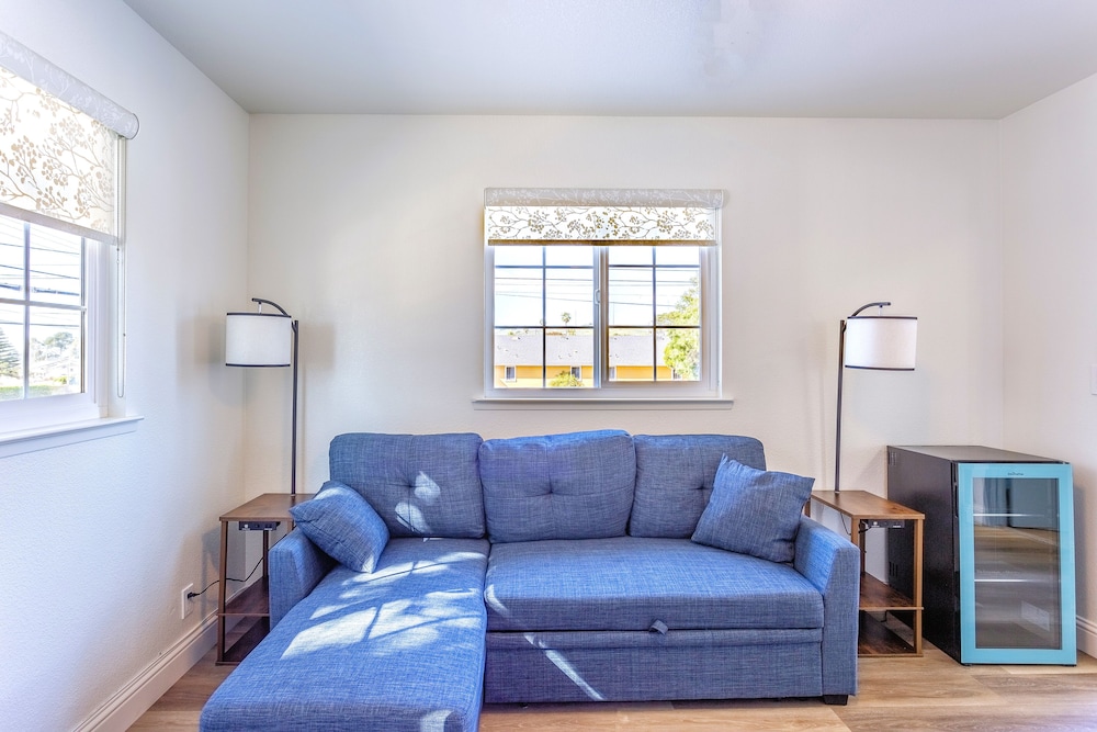 Coastal Breeze Inn Morro Bay Ca 36/47