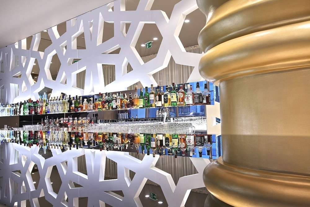 Zijin Hotel 70/74