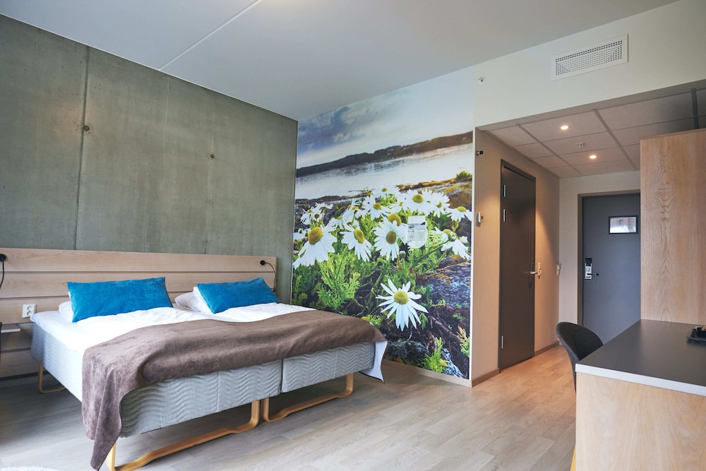 Hjorten Hotell Hitra 12/50