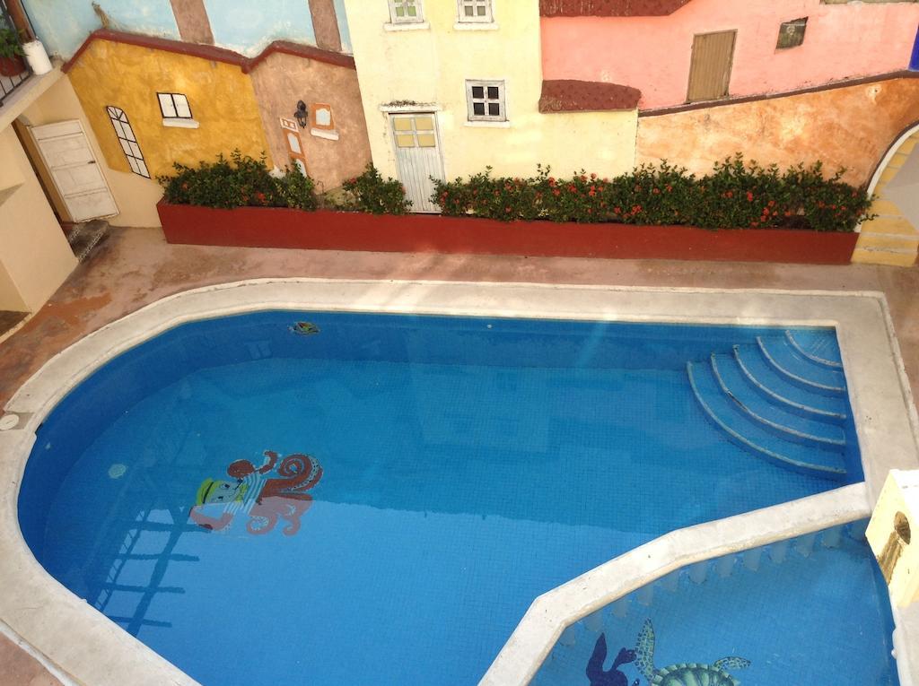 Zihuatanejo Centro 20/30
