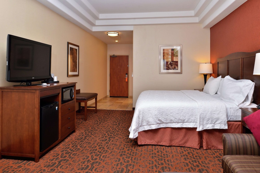 Hampton Inn Idaho Falls Airport 16/64