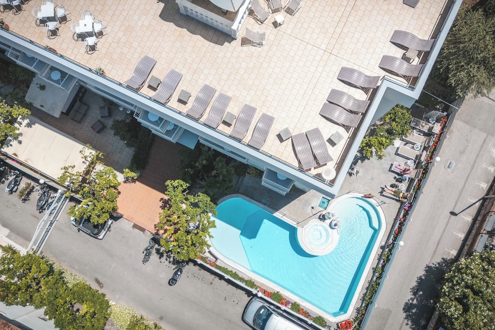 Hotel La Pergola Sorrento 11/68