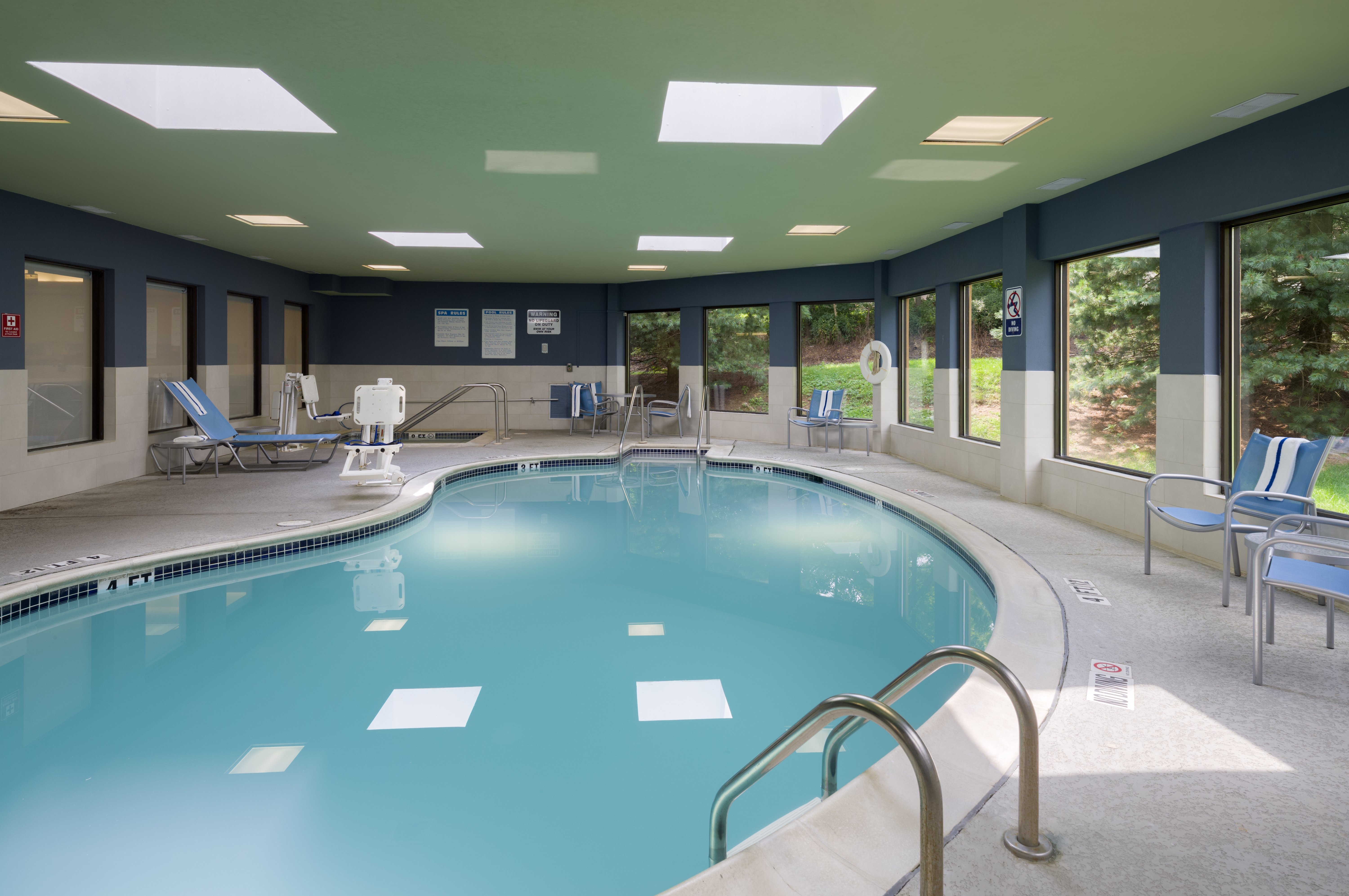 Holiday Inn Express Hershey Harrisburg Area 35/76