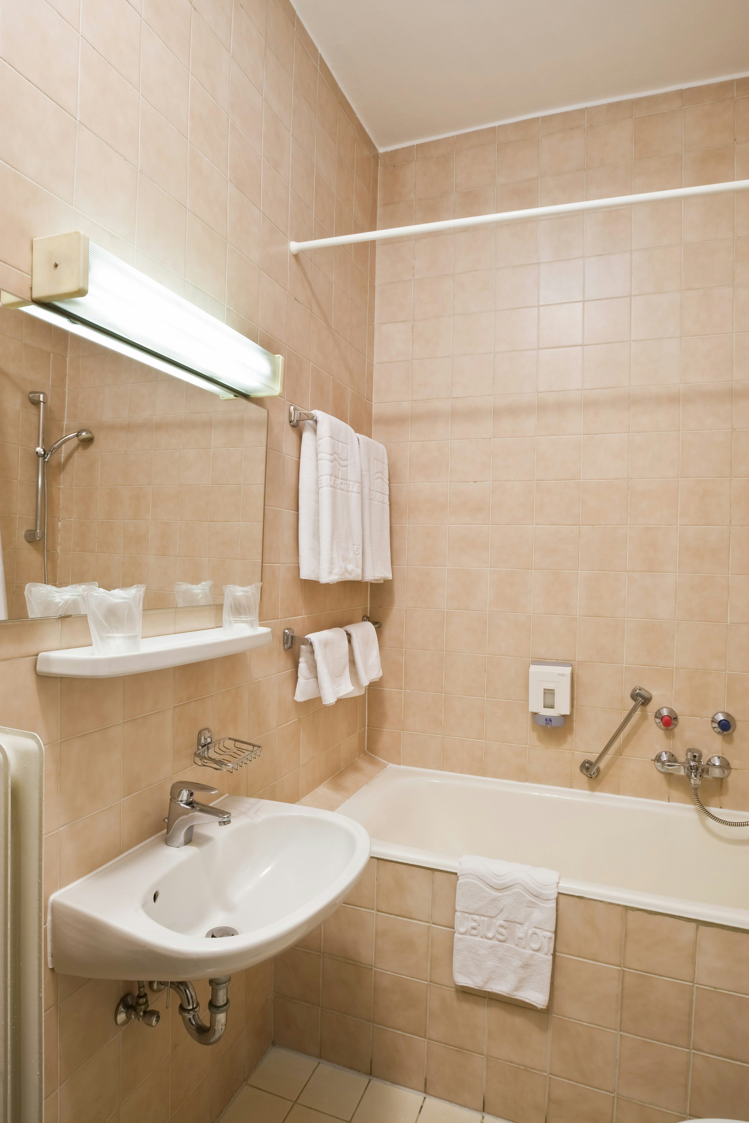 Danubius Hotel Raba 23/26