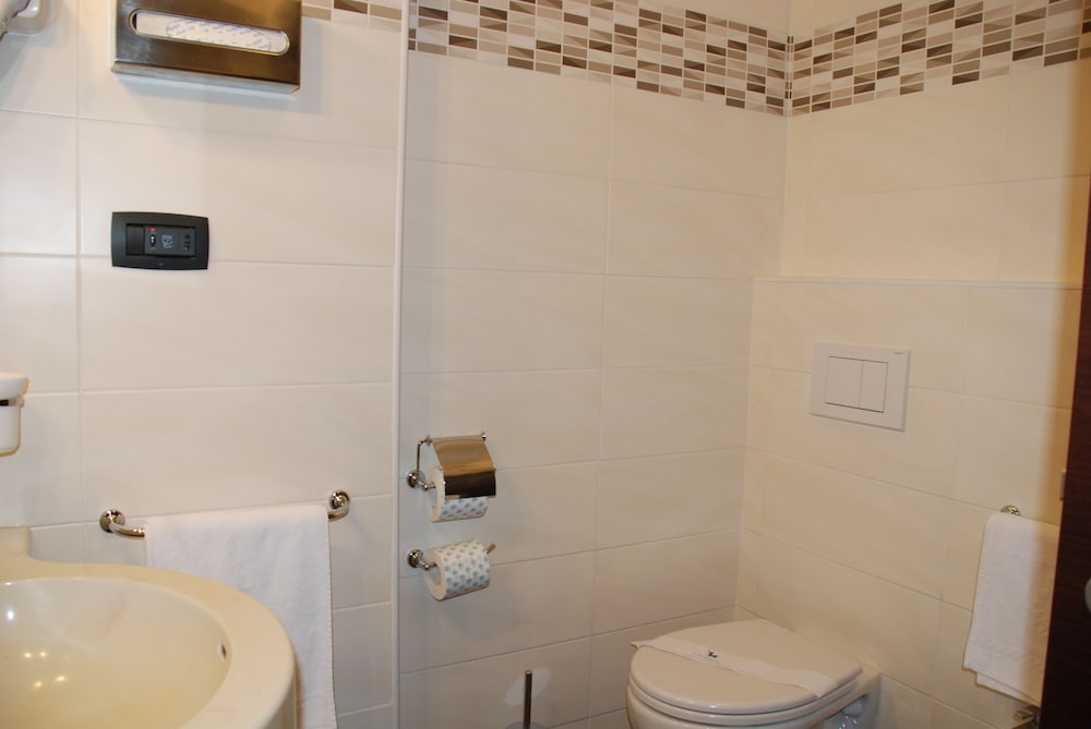Park Hotel Marinetta 76/77