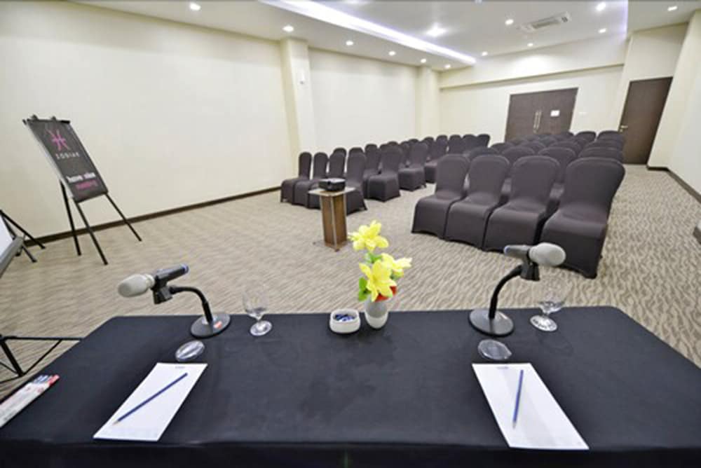 Zodiak Kebon Kawung by KAGUM Hotels 20/22