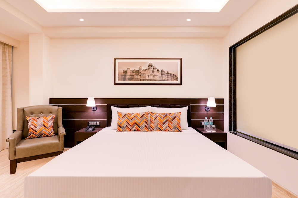 HOTEL SURENDRA VILAS 21/50