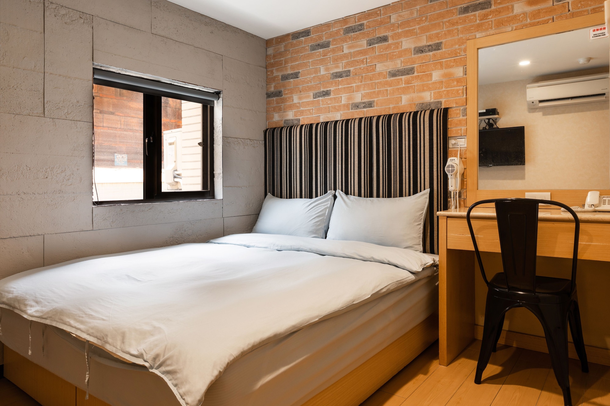 STANDARD, DOUBLE BED