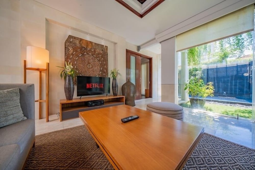 Kedonganan Beach Villas 33/50