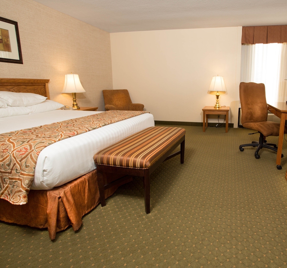 Days Inn by Wyndham Rolla 4/33