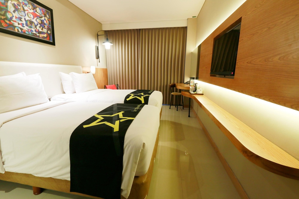 Yellow Star Hotel Gejayan 29/51
