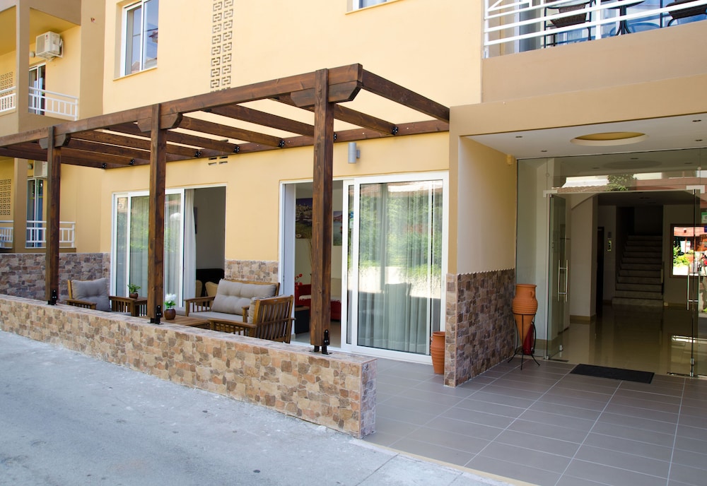 Filmar Hotel 7/73