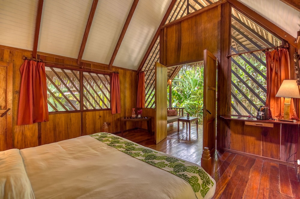 Shawanda Lodge 28/50