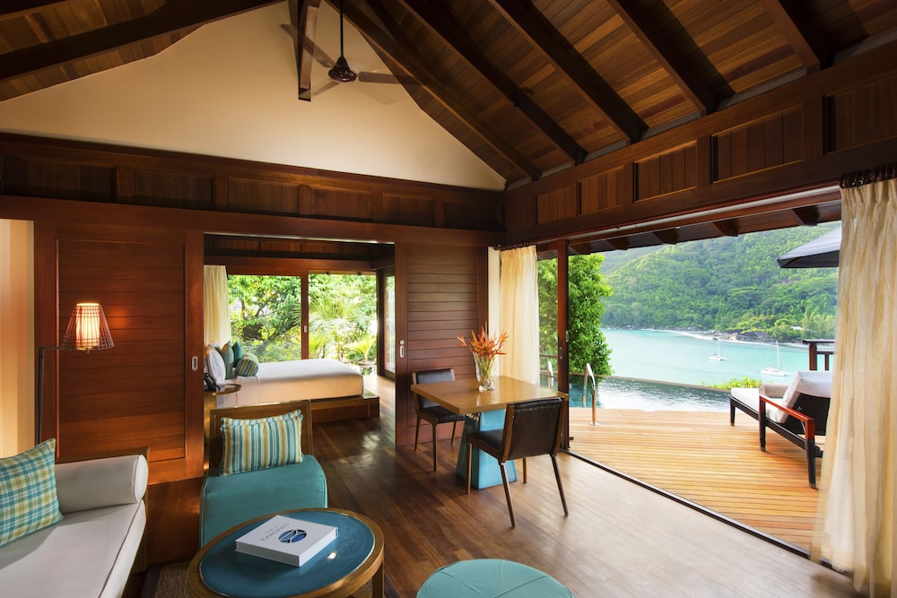 Constance Ephelia Seychelles 42/86
