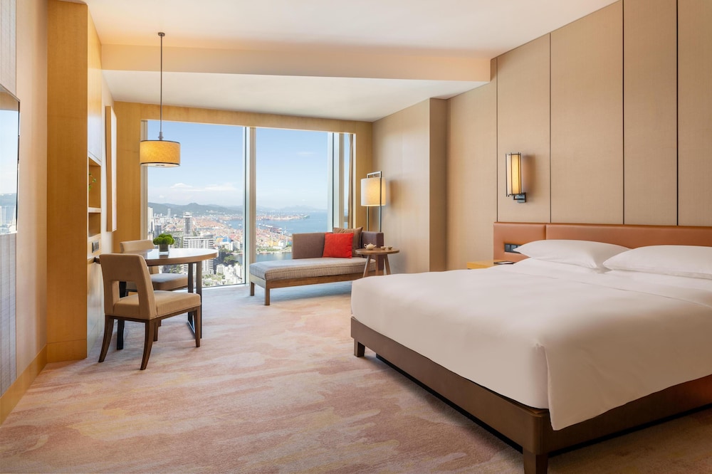 Hyatt Regency Shenzhen Yantian 26/68
