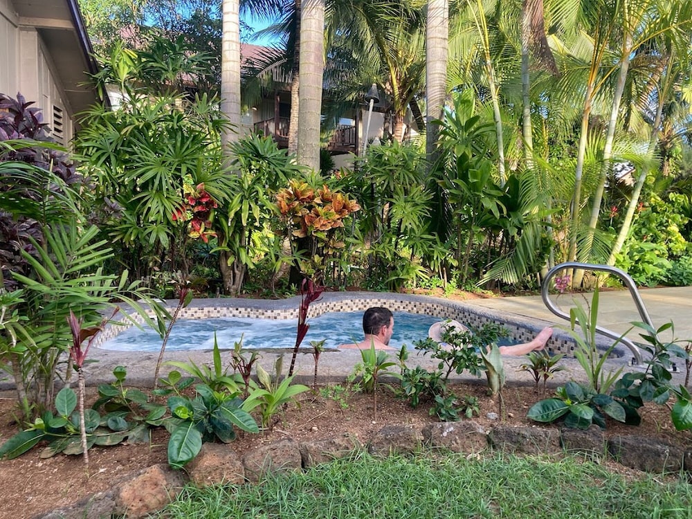 Hanalei Colony Resort 14/73