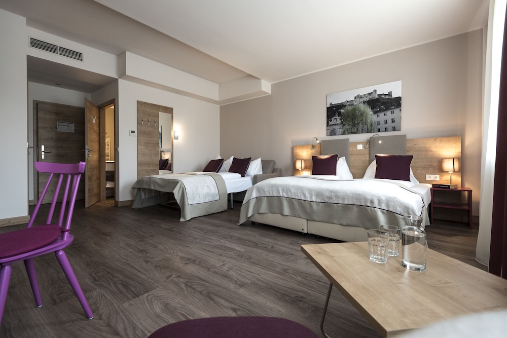 Hotel Max 70 15/50