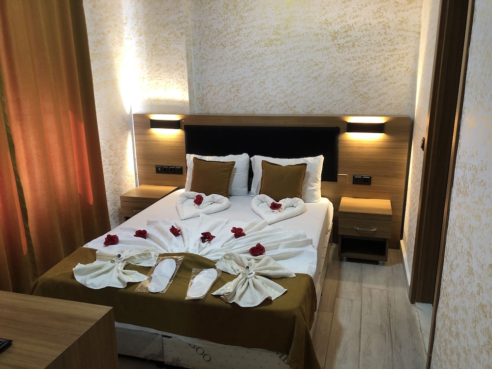 Ersoy Ikiz Otel 35/41