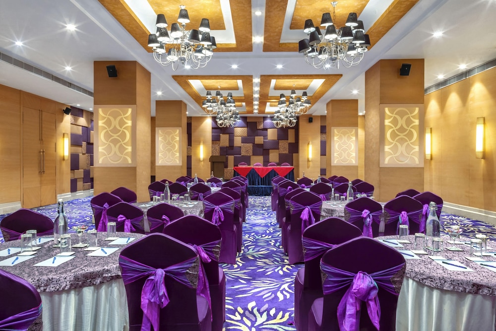 Hotel Palacio 37/50