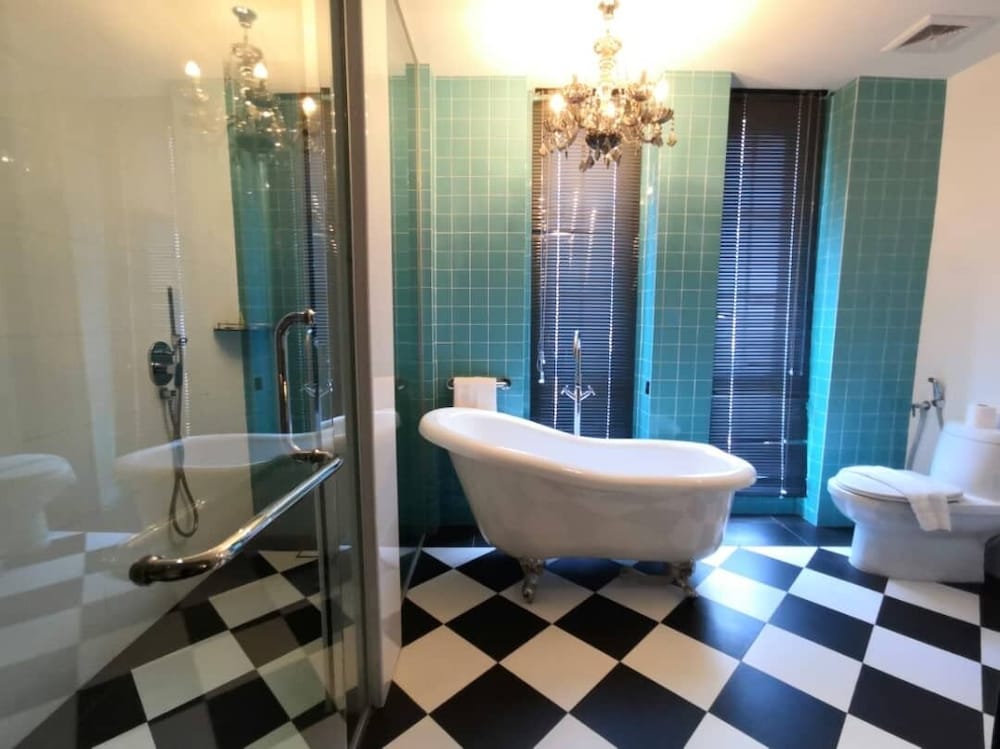 Havona Boutique Hotel at Mount Austin 33/48