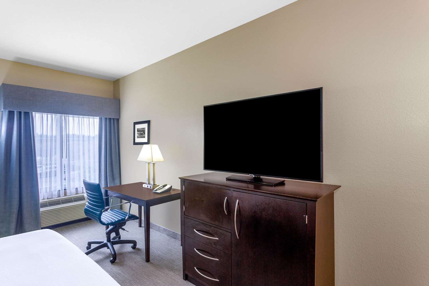 La Quinta Inn & Suites by Wyndham Sebring 46/56