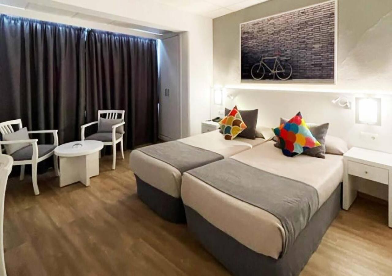 Room, Double Bed, No Balcony